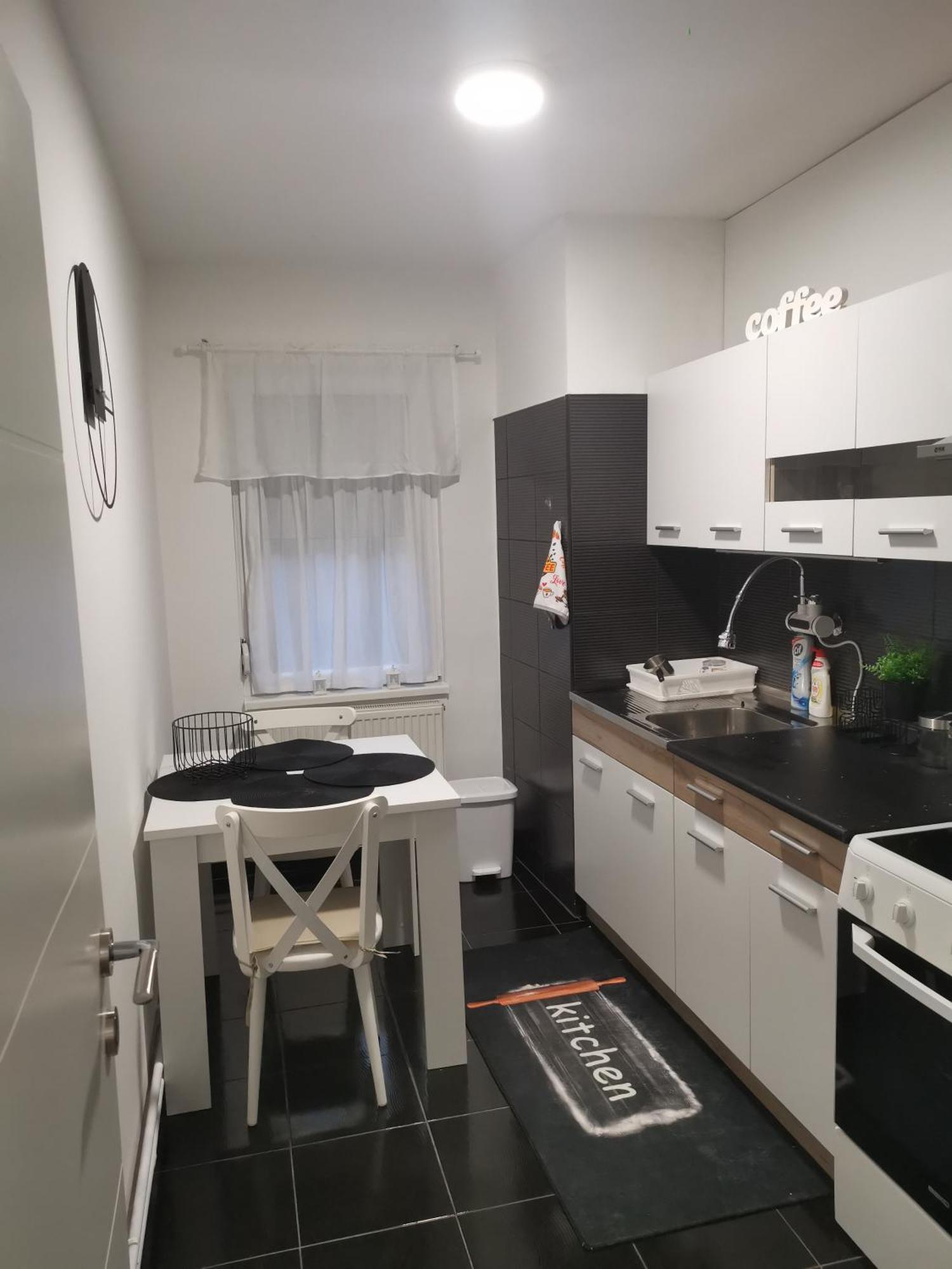 Apartman Olja Apartment Pozarevac Ngoại thất bức ảnh